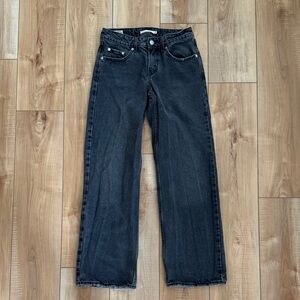 Levi’s Low Loose Black Jean size 24